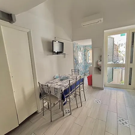 Cantone On The 別荘 *